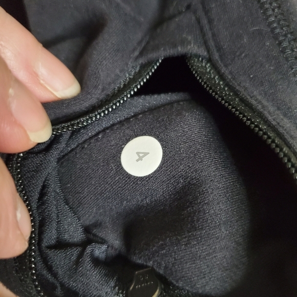 Women's Lululemon Think Fast Hoodie Size 4 - Picture 9 of 12
